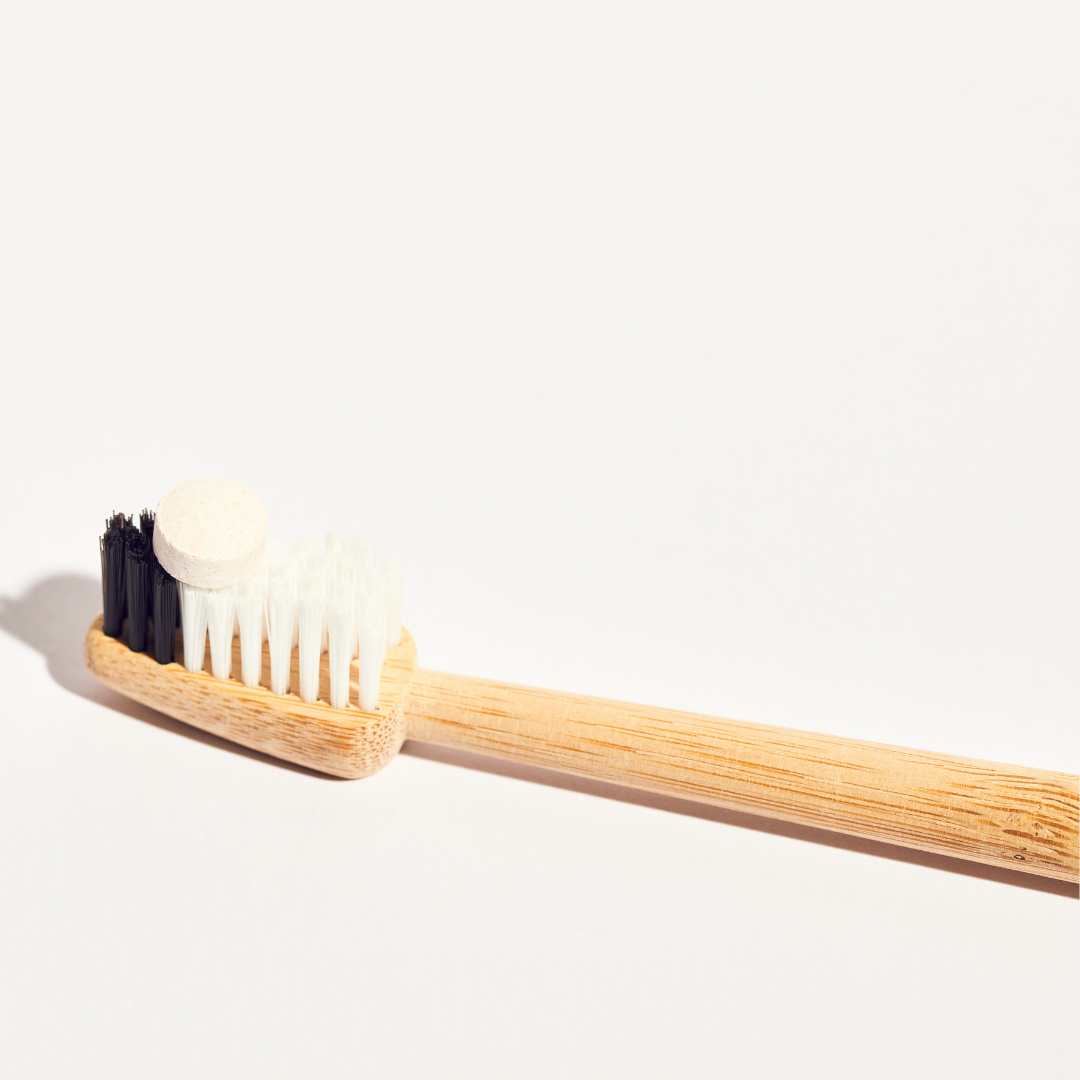 the clean toothbrush bambus BRUSH – PÄRLA Oral Care